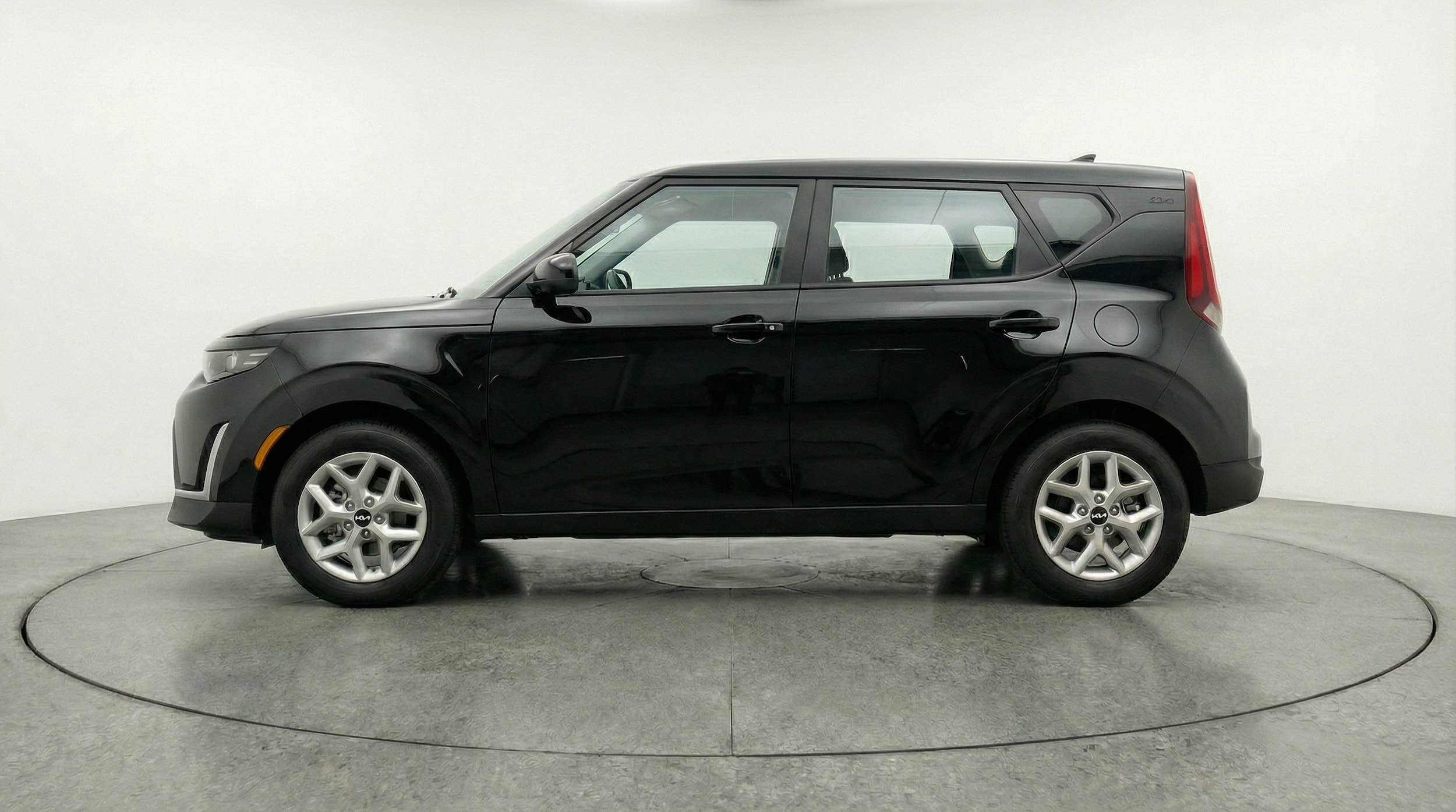 Thumbnail: 2025 Kia Soul - 4