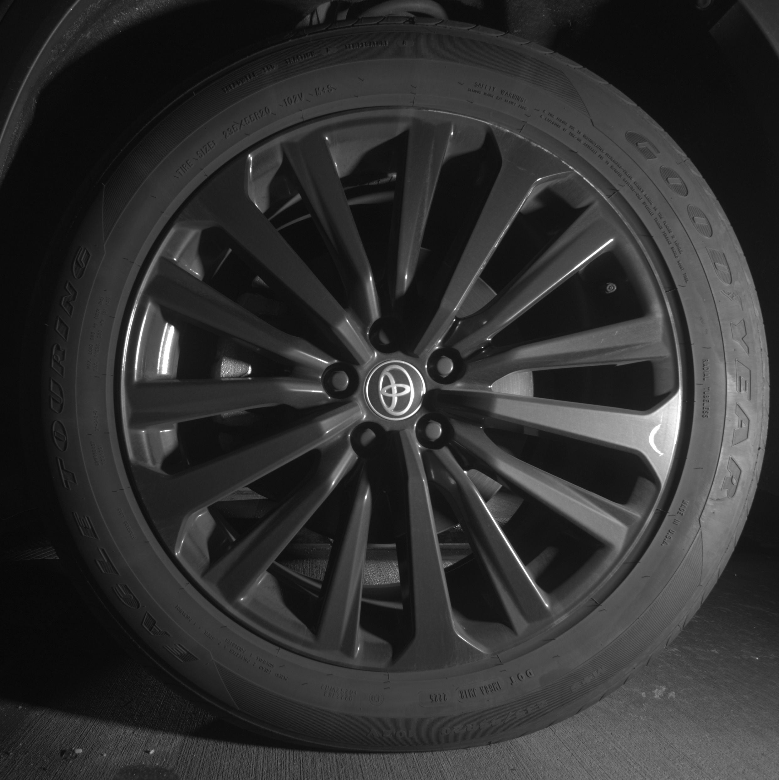 Thumbnail: 2025 Toyota Highlander - 9