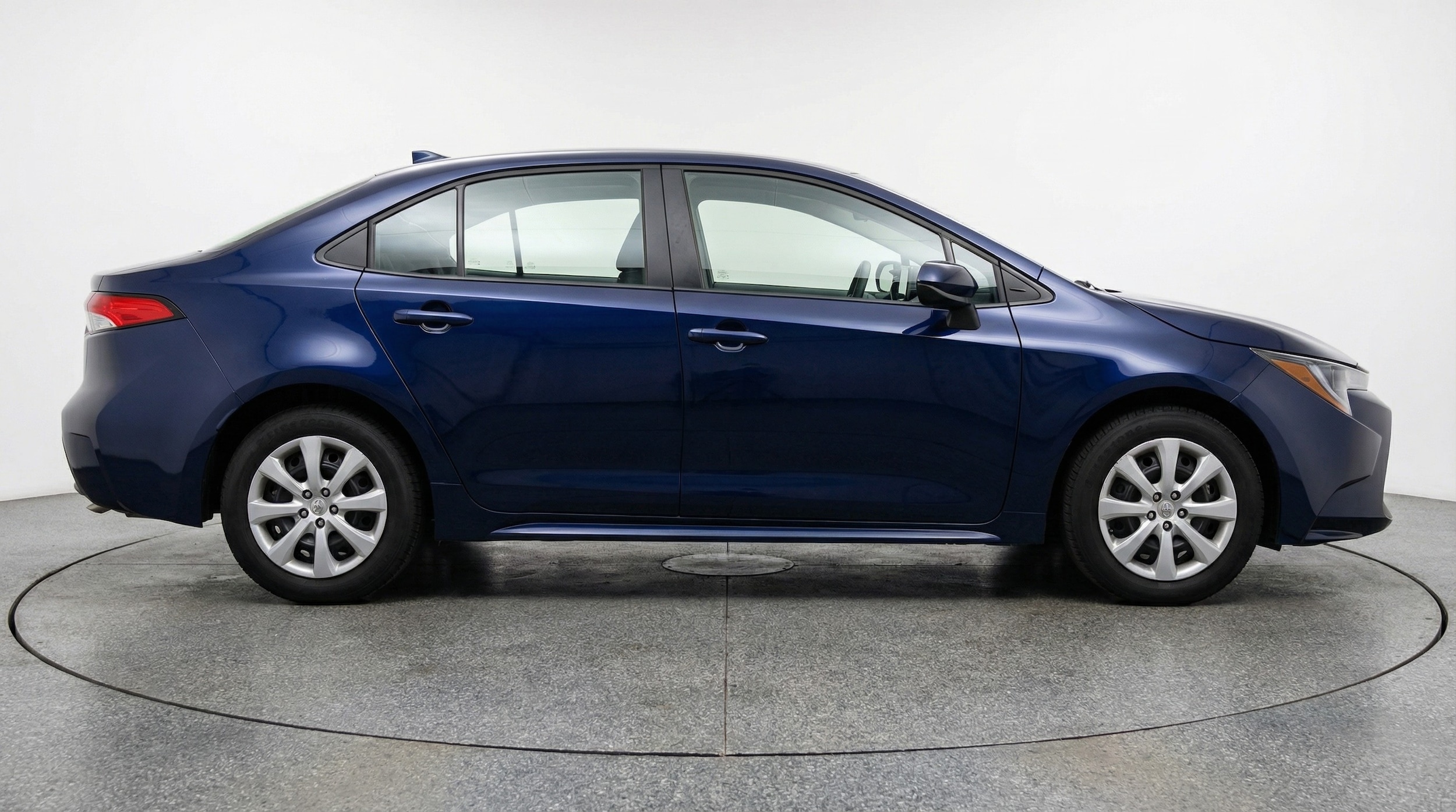 Thumbnail: 2025 Toyota Corolla - 8