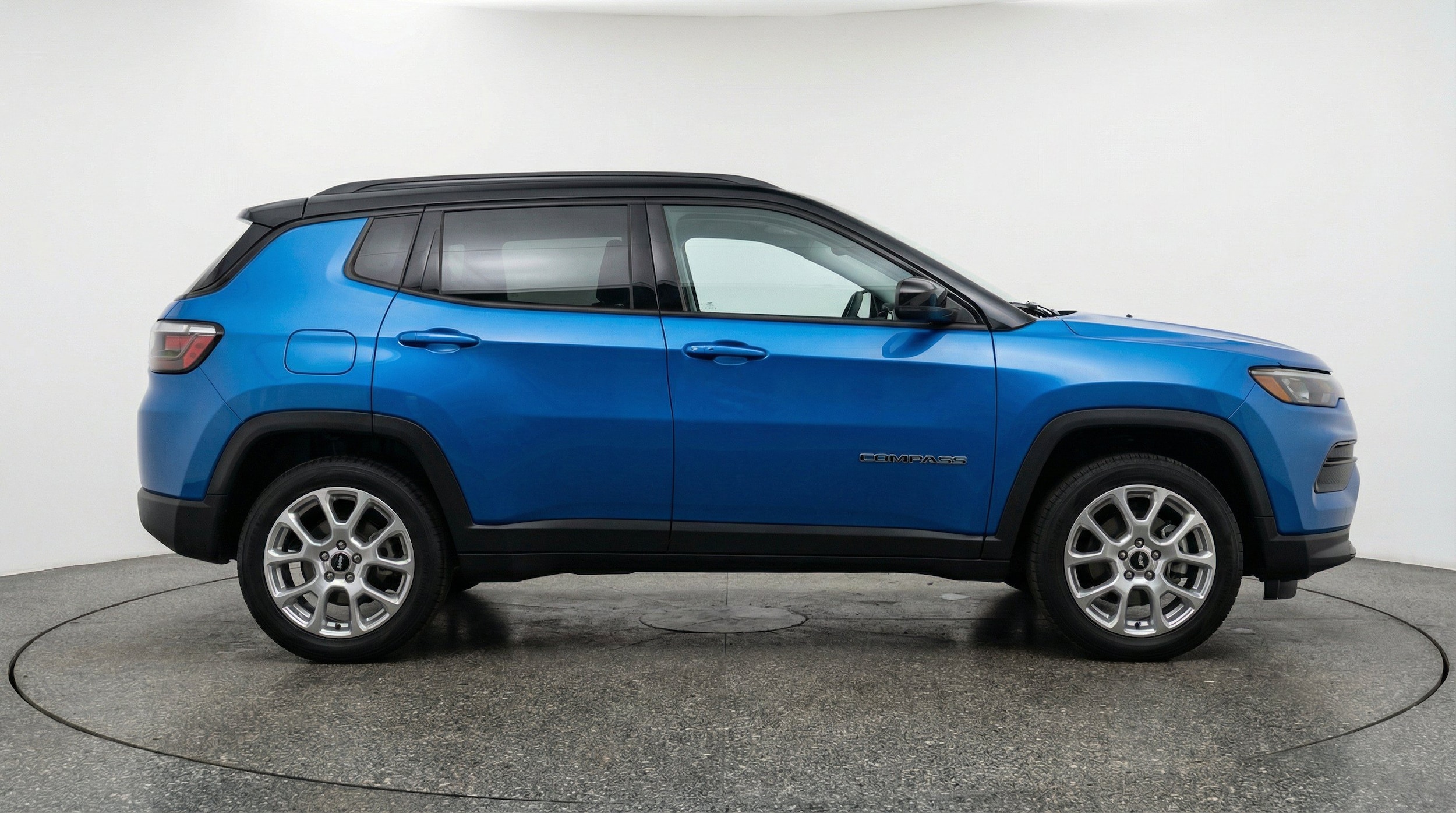 Thumbnail: 2025 Jeep Compass - 11
