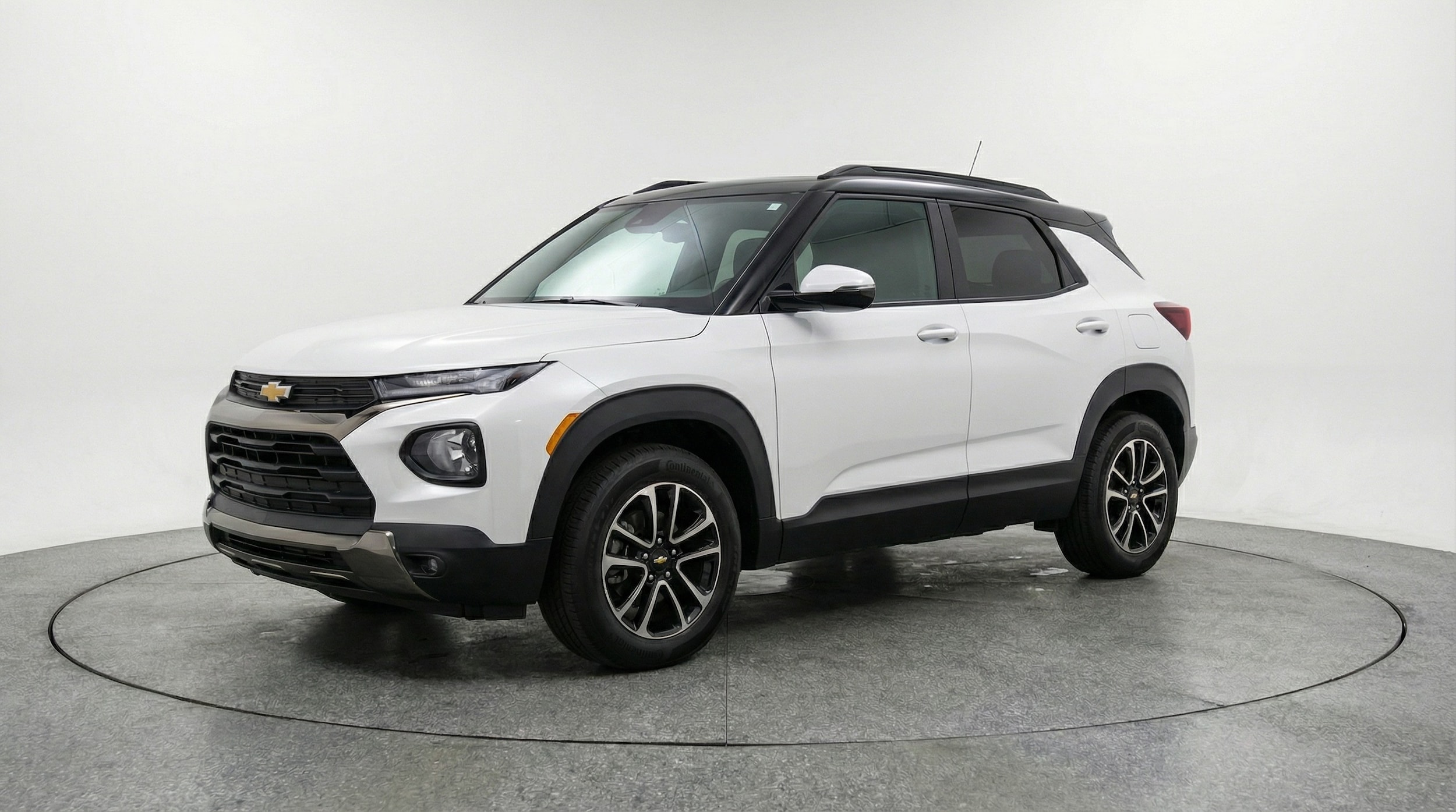 Thumbnail: 2025 Chevrolet TrailBlazer - 3