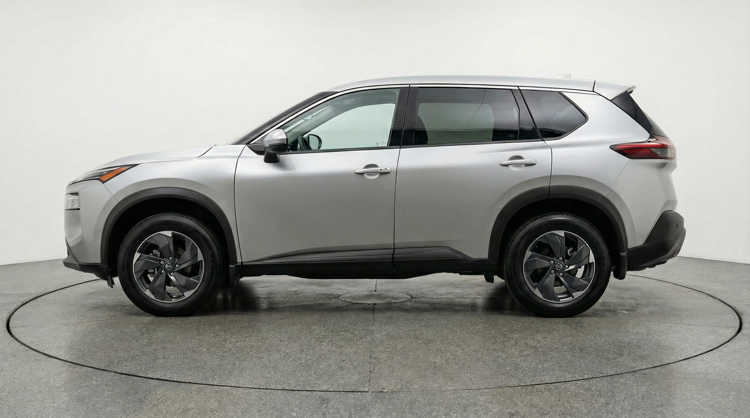 Thumbnail: 2025 Nissan Rogue - 4