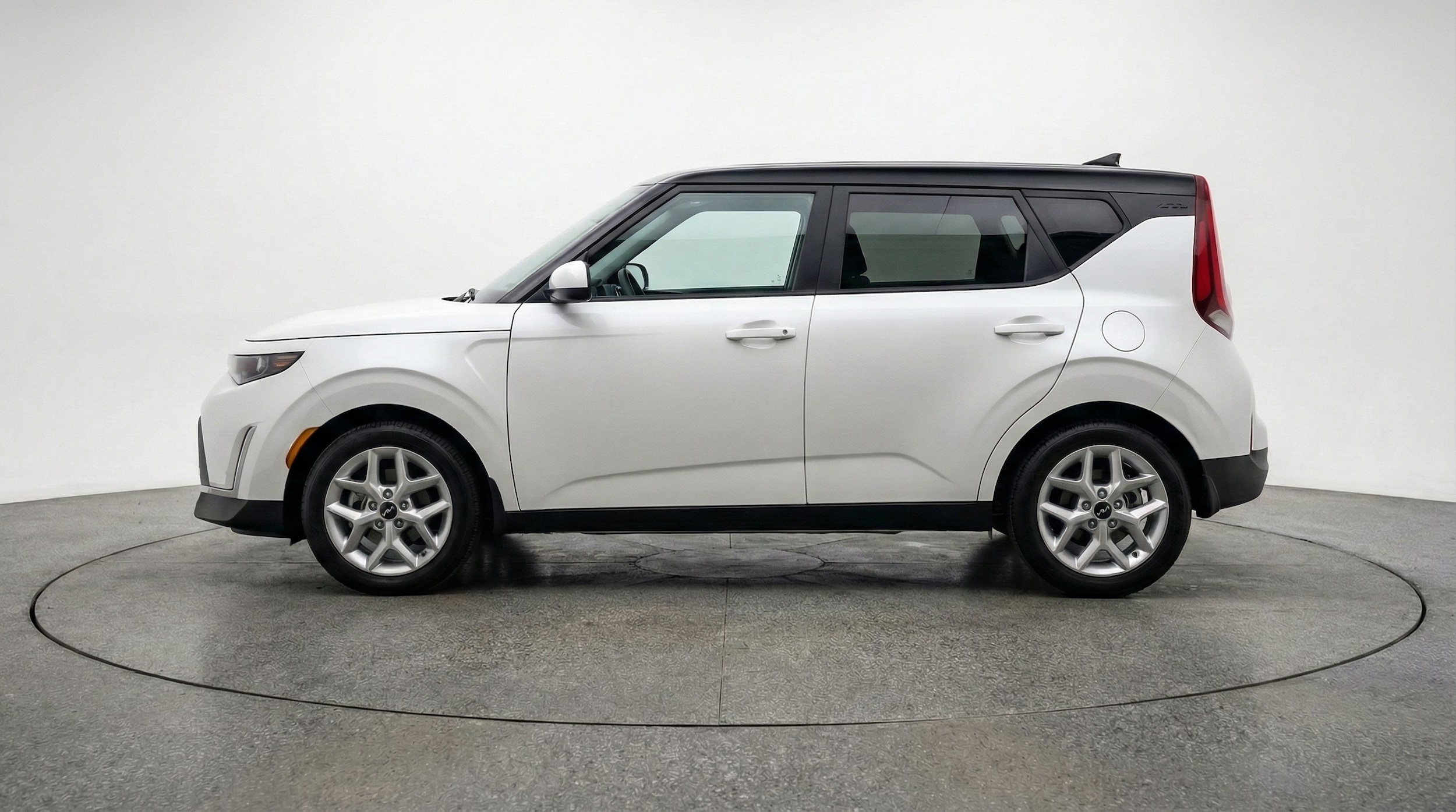 Thumbnail: 2025 Kia Soul - 4