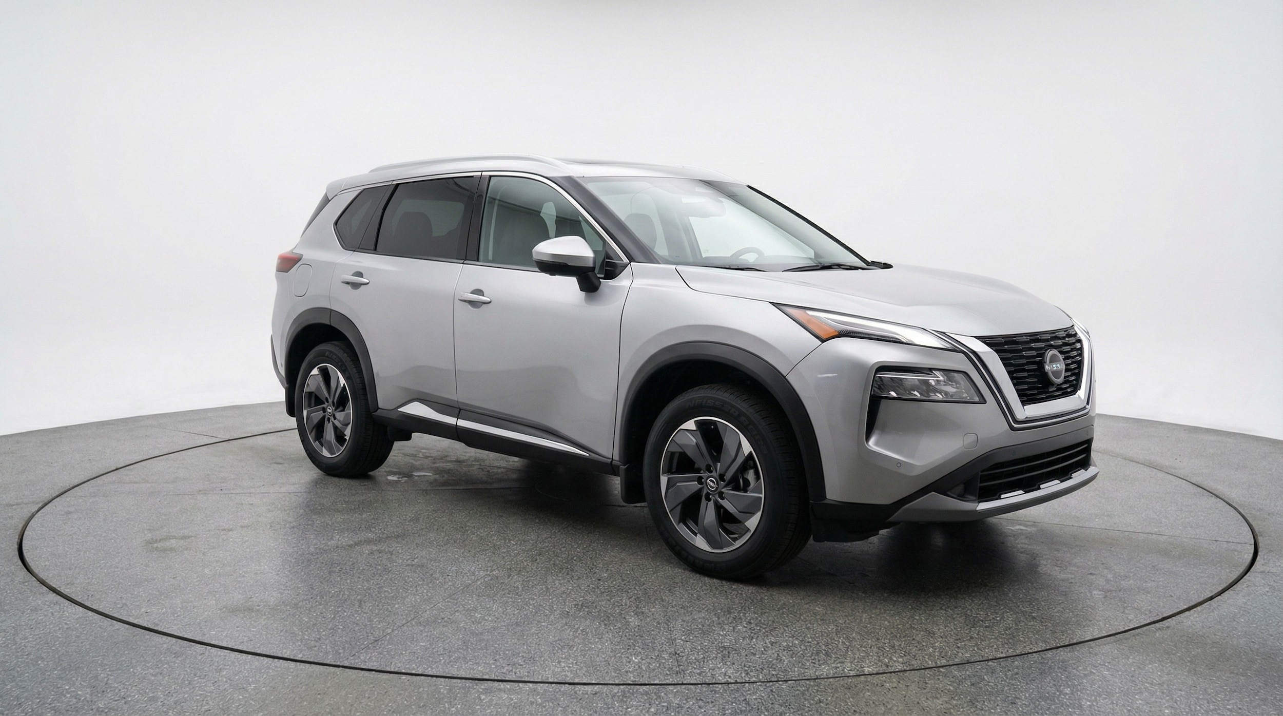 Thumbnail: 2025 Nissan Rogue - 1