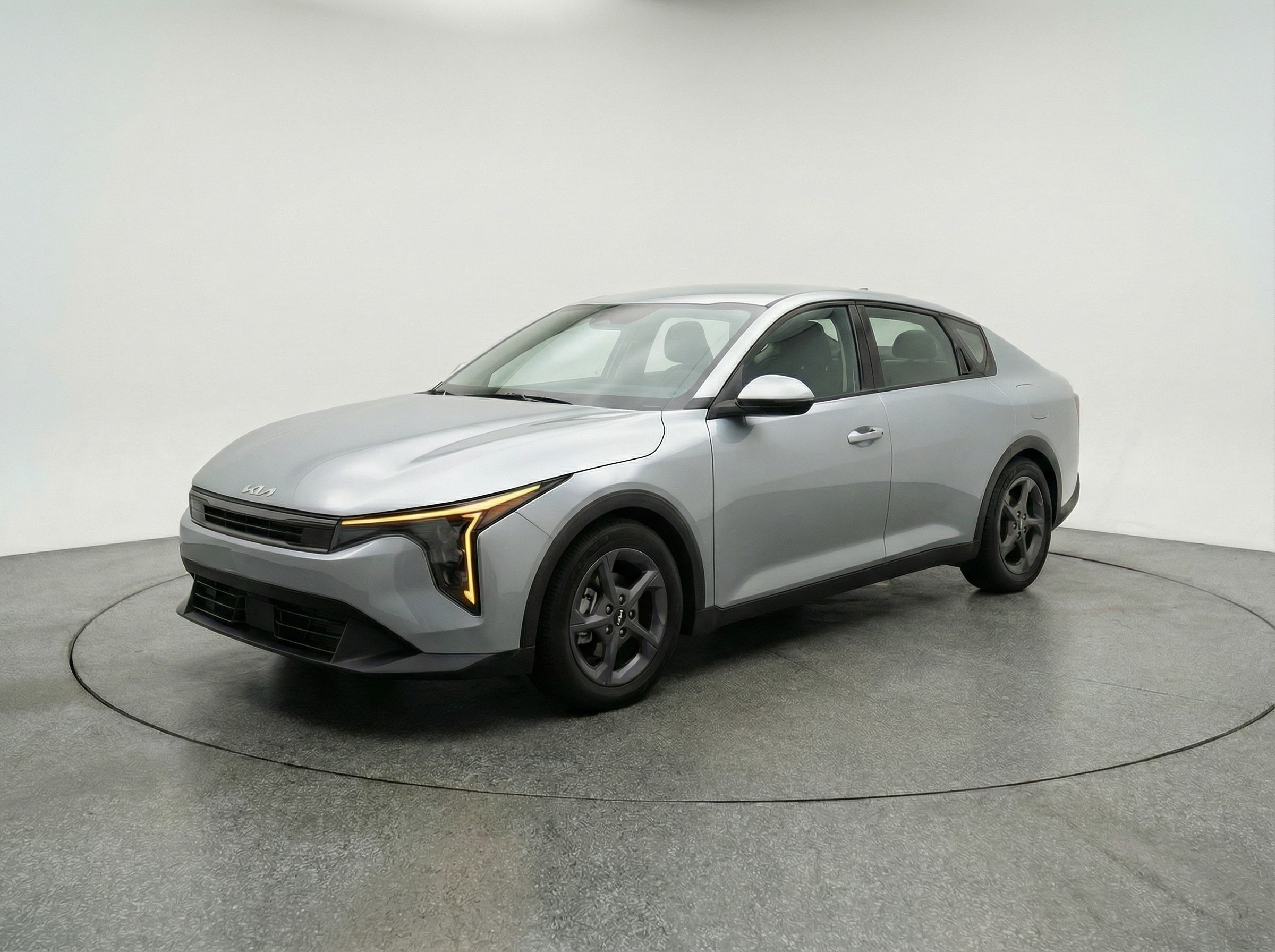 Thumbnail: 2025 Kia K4 - 3