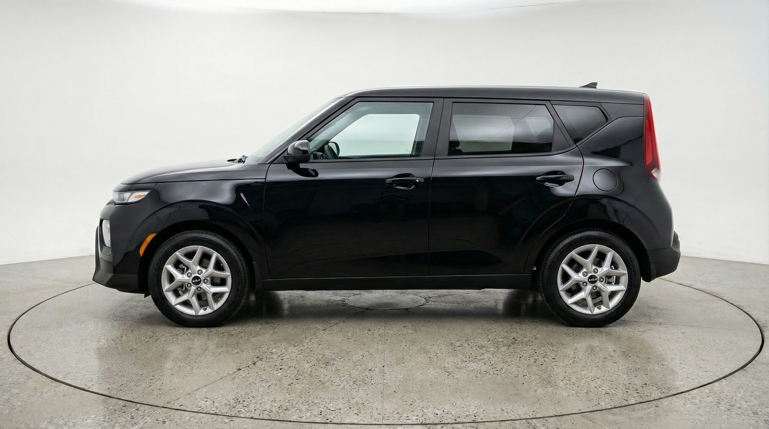 Thumbnail: 2025 Kia Soul - 4