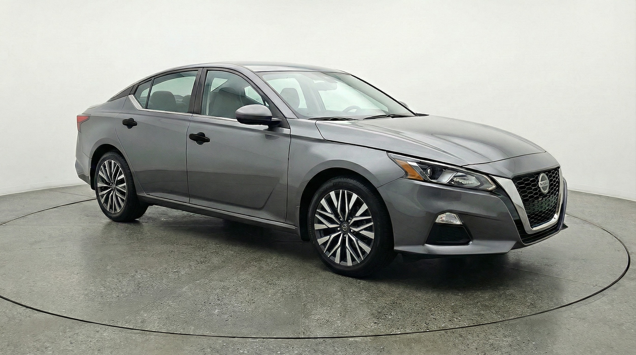 Thumbnail: 2025 Nissan Altima - 1