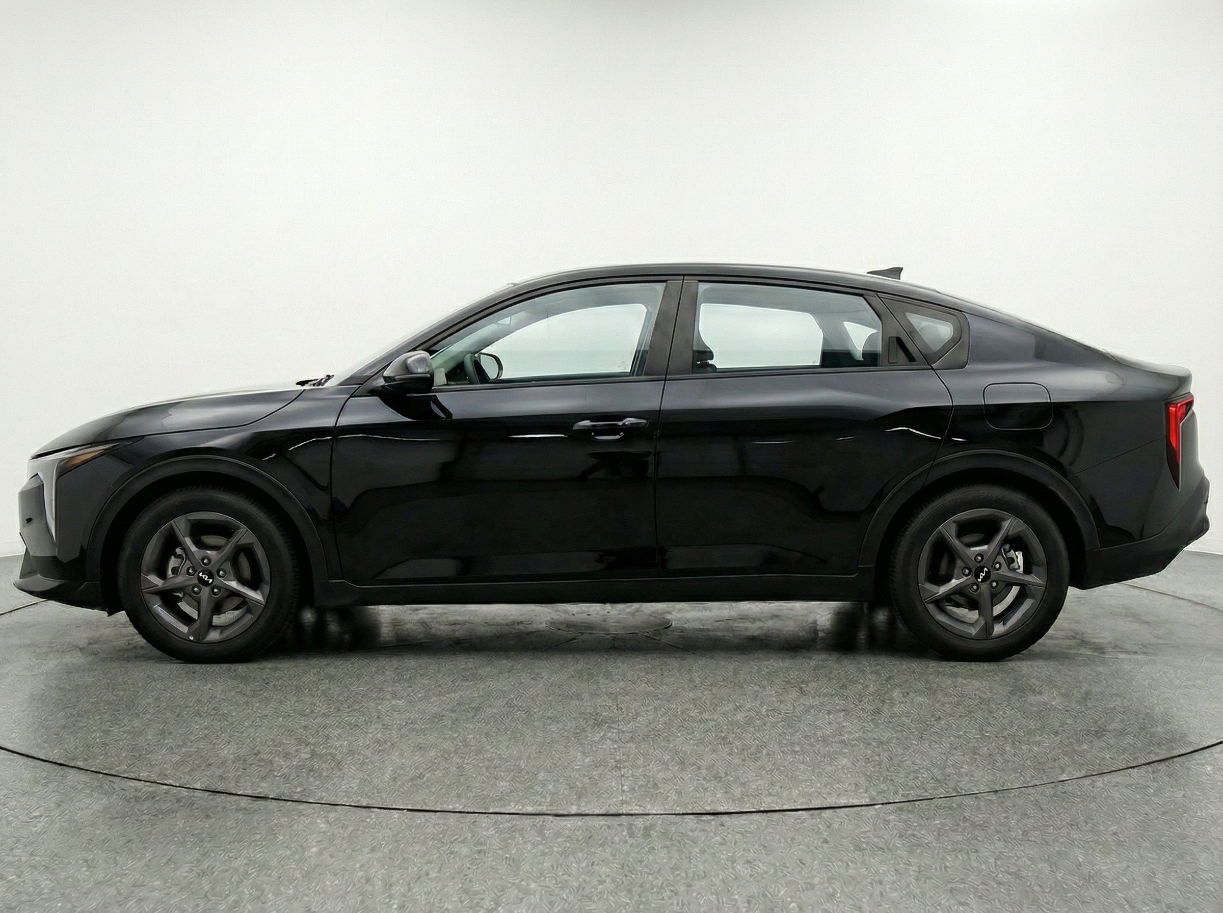 Thumbnail: 2025 Kia K4 - 5