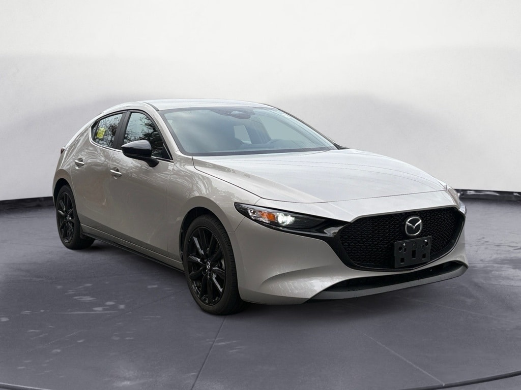 2025 Mazda Mazda3 Select Sport's photo