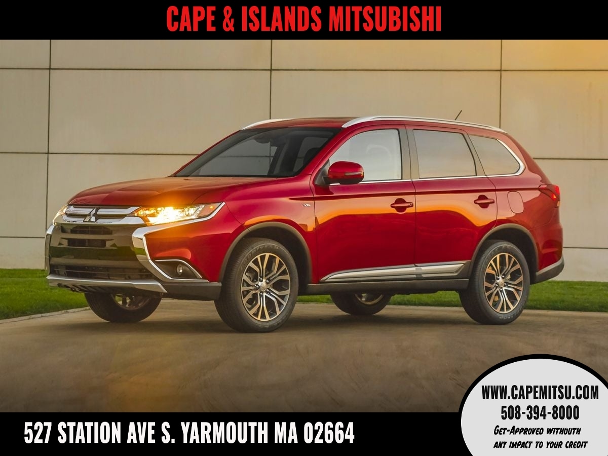 2018 Mitsubishi Outlander SE's photo