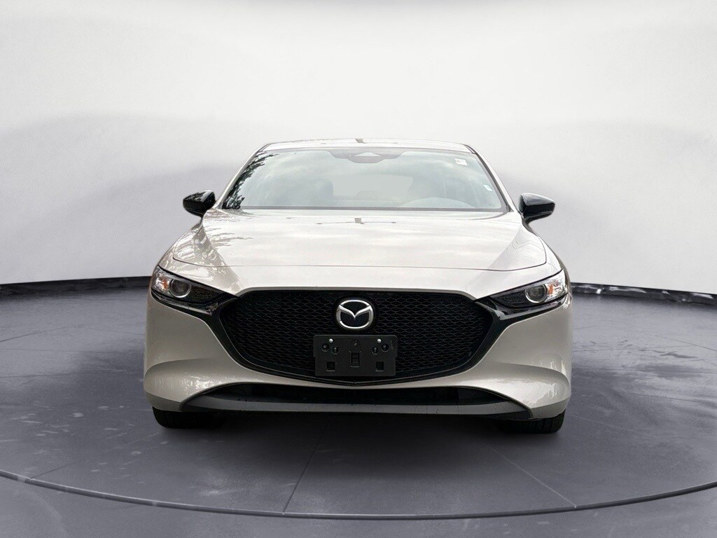 2025 Mazda Mazda3 Hatchback 2.5 Select Sport photo 2