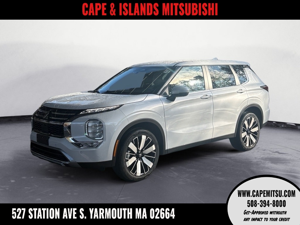 2026 Mitsubishi Outlander SE's photo