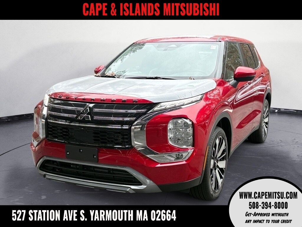 2025 Mitsubishi Outlander SE's photo