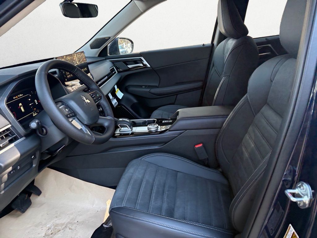 2026 Mitsubishi Outlander SE - Photo 9