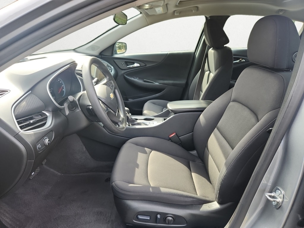 Used 2024 Chevrolet Malibu 1LT Sedan