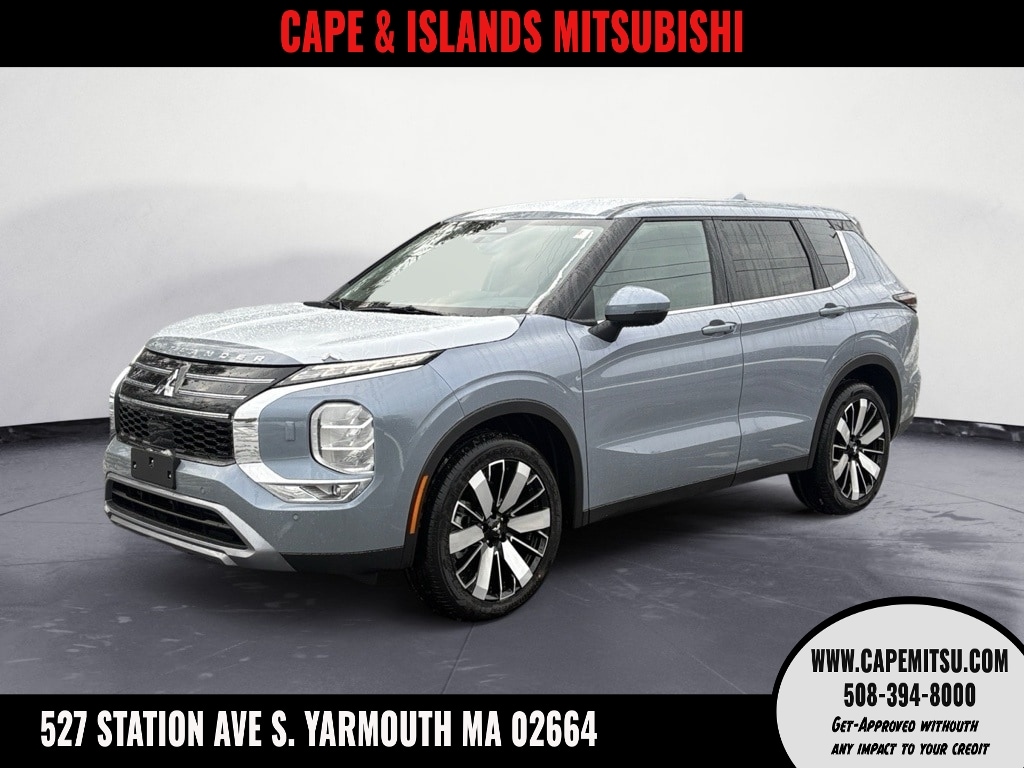 2026 Mitsubishi Outlander SE's photo