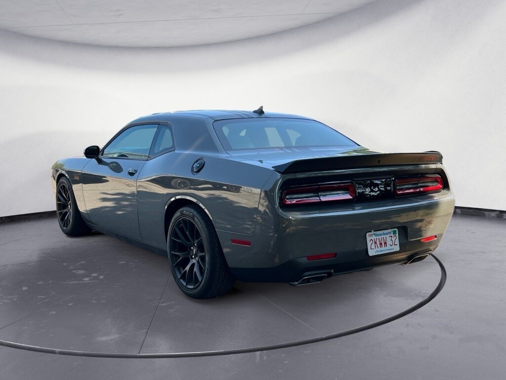 2023 Dodge Challenger R/T Scat Pack photo 3