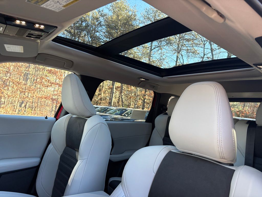 2026 Mitsubishi Outlander SE - Photo 14