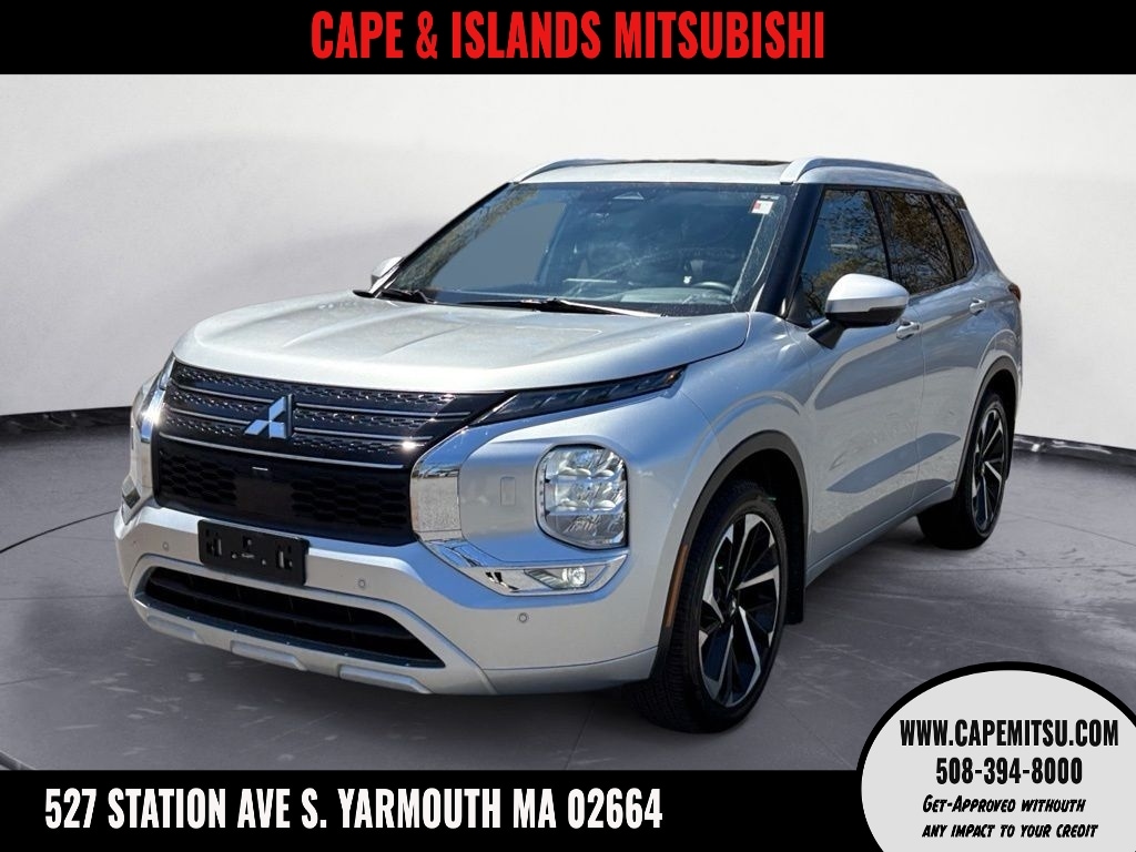 2024 Mitsubishi Outlander SEL S-AWC's photo