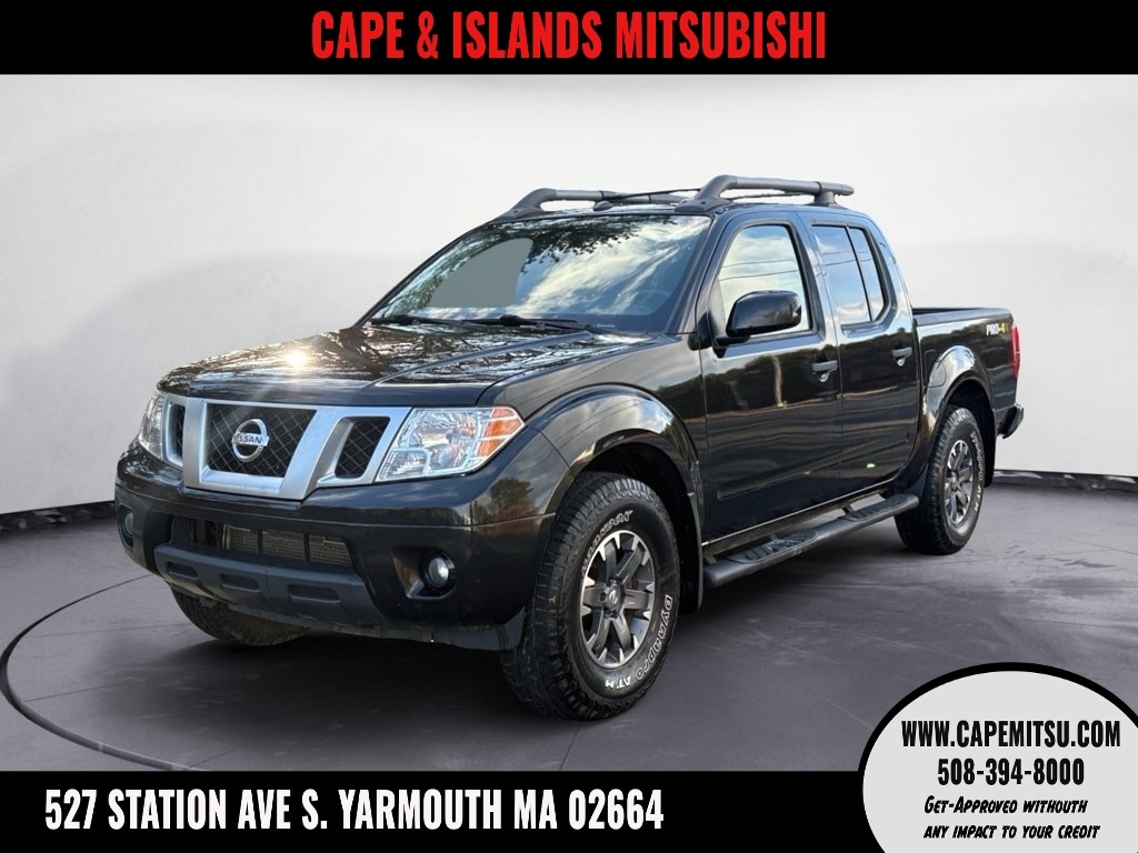 2019 Nissan Frontier PRO-4X's photo