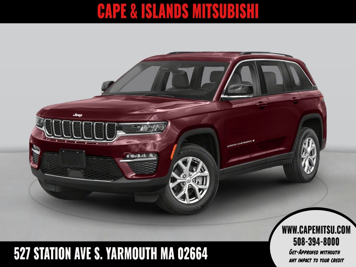 2022 Jeep Grand Cherokee Altitude's photo
