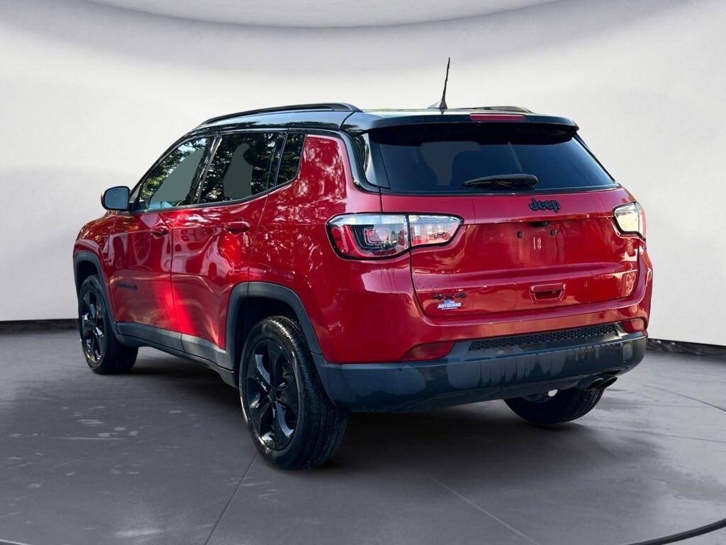 2020 Jeep Compass Latitude Altitude photo 2