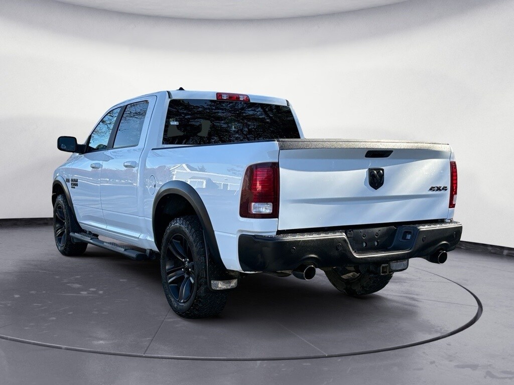 2022 Ram 1500 Classic SLT photo 2