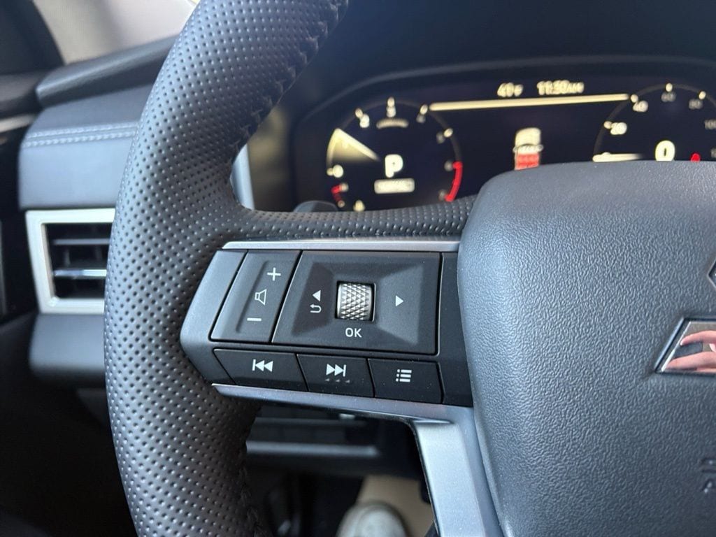 2026 Mitsubishi Outlander SE - Photo 14