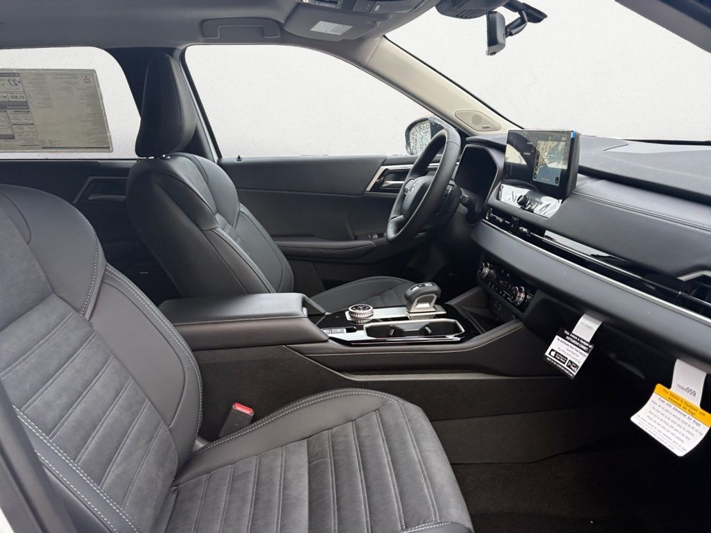 2026 Mitsubishi Outlander Trail Edition - Photo 12