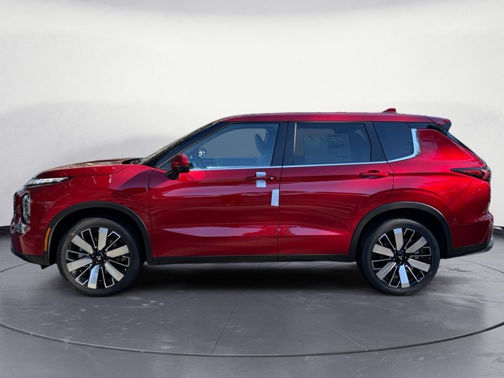 2026 Mitsubishi Outlander SE - Photo 2