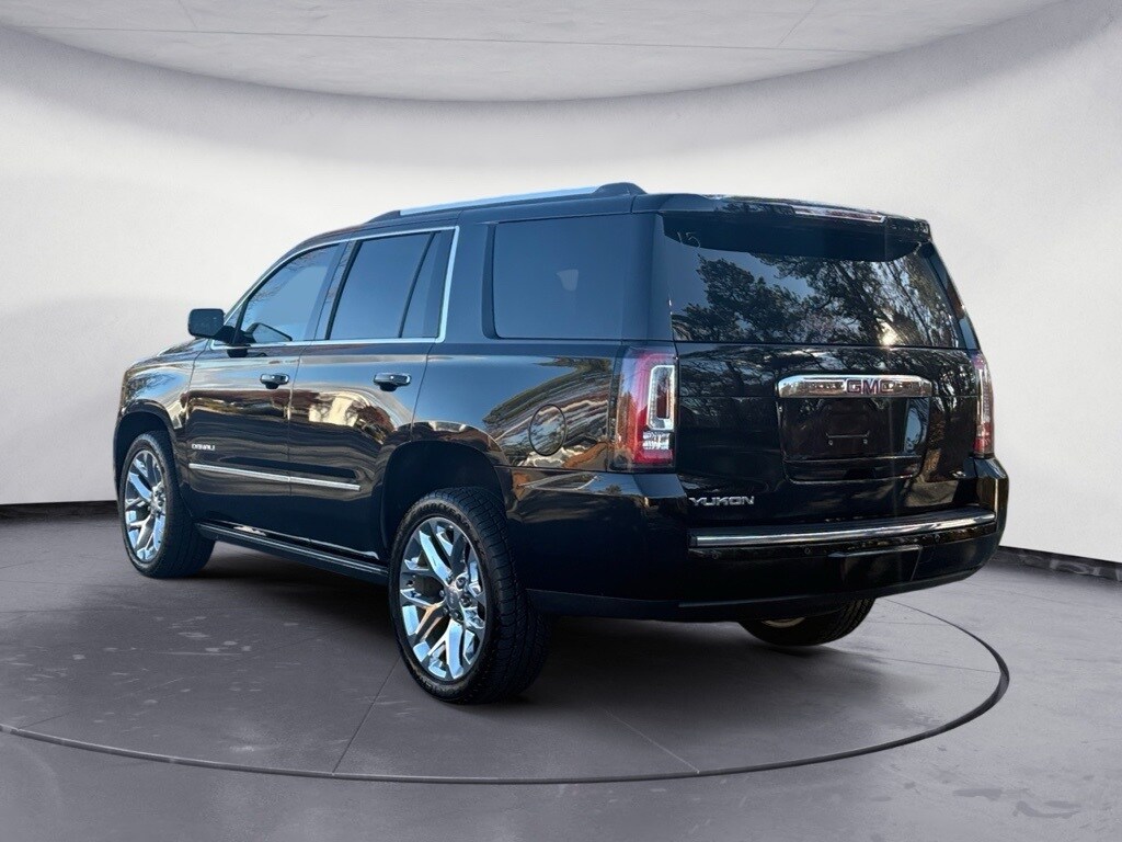 2015 Gmc Yukon Denali photo 3