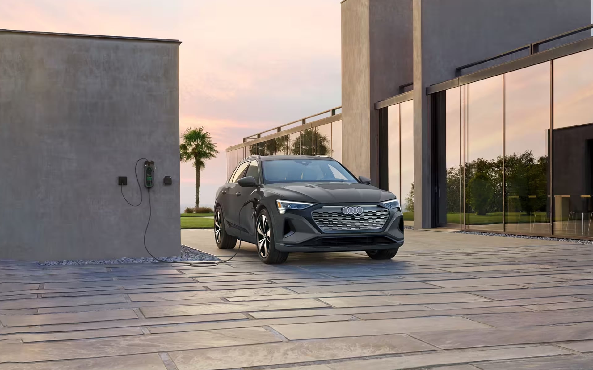 https://pictures.dealer.com/c/capilanoaudi/0010/ae2e2dac6f7a1cfb9b0f56a23c3bbc96x.jpg