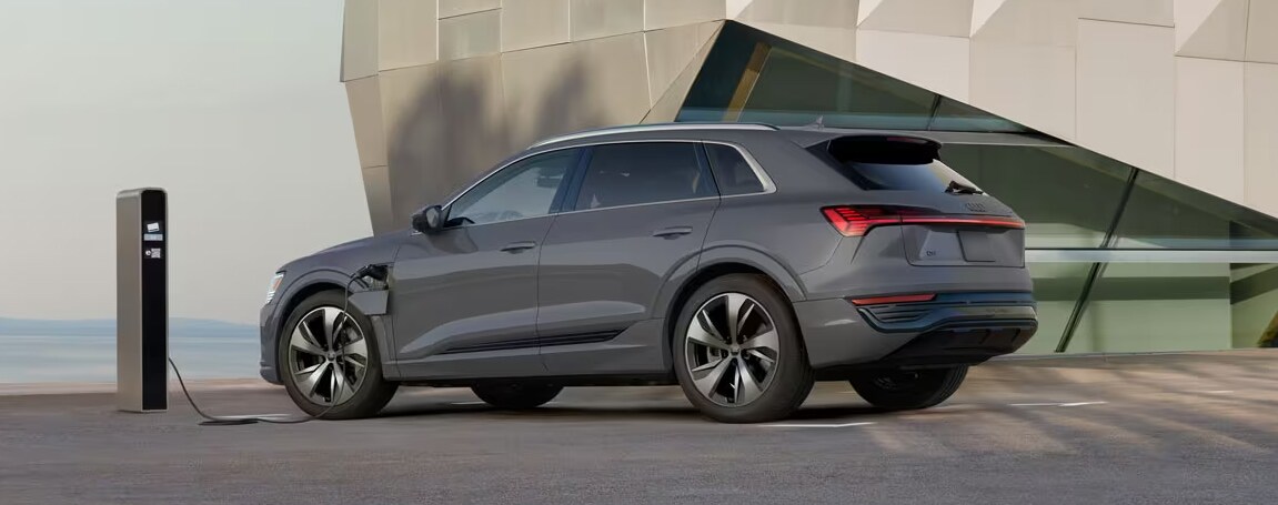 https://pictures.dealer.com/c/capilanoaudi/0311/a0be2d13667fde517e6afe6f3aa9fbfbx.jpg