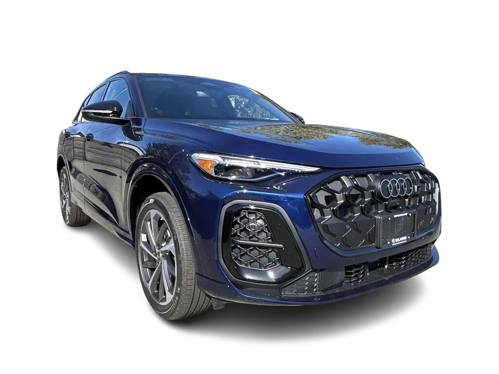 New 2025 Audi  Progressiv SUV