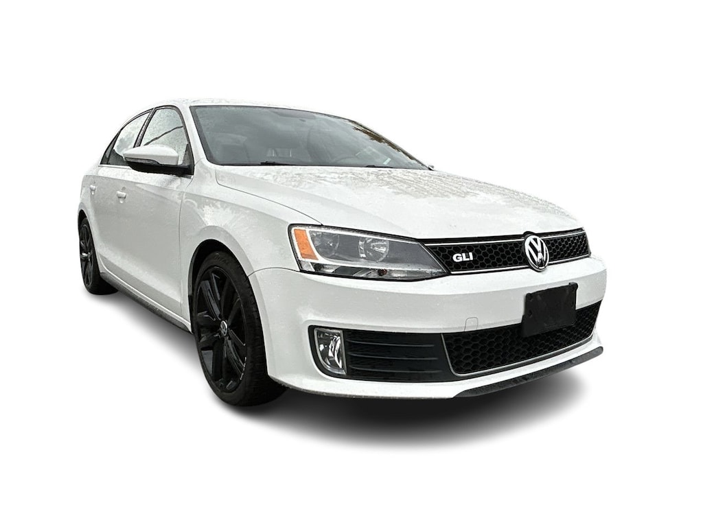 Used 2013 Volkswagen  4dr Sdn DSG Low KM!! Rare car!! Sedan