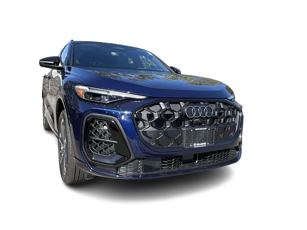 New 2025 Audi  Progressiv SUV