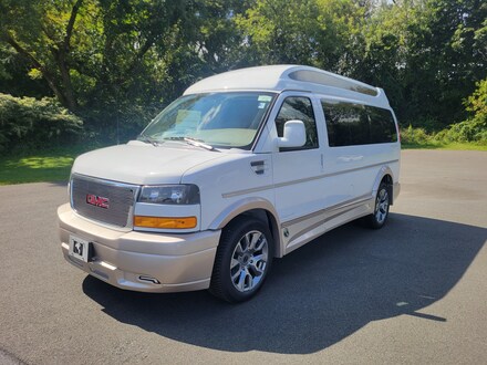 2023 GMC Savana Explorer Conversion Van Van