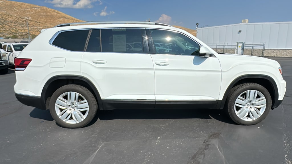 Used 2019 Volkswagen Atlas SEL Premium with VIN 1V2NR2CA7KC526542 for sale in Carson City, NV