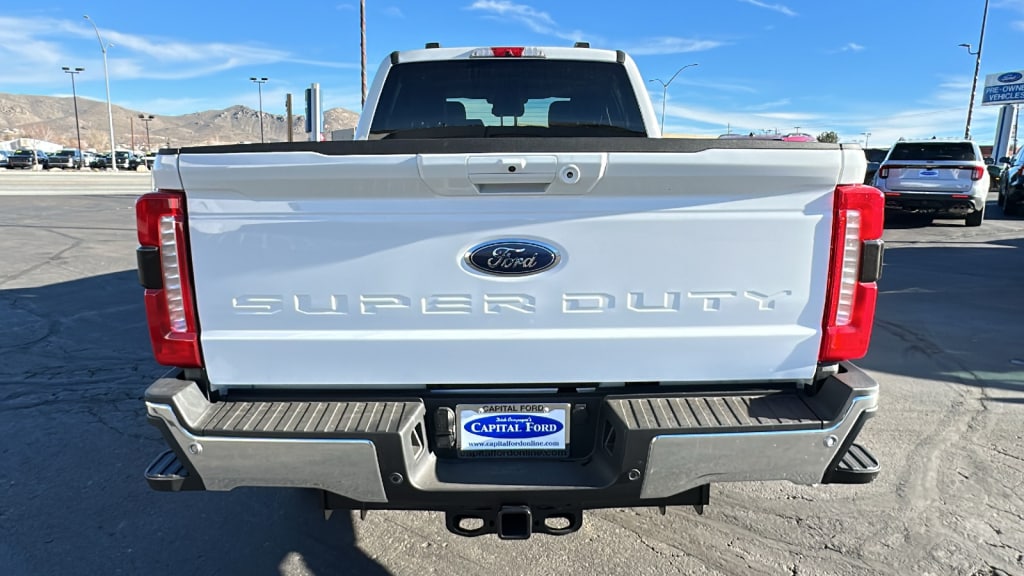 New 2026 Ford S-DTY F-250 Lariat Crew Cab