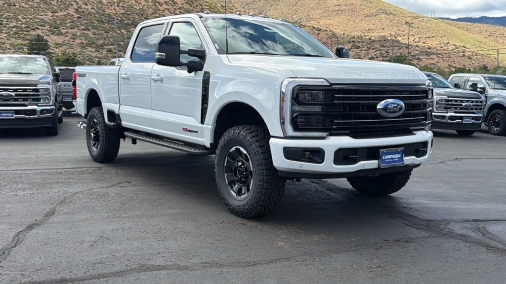2026 Ford F-350 Platinum 4x4 Crew Cab 6-3/4' Box SRW's photo