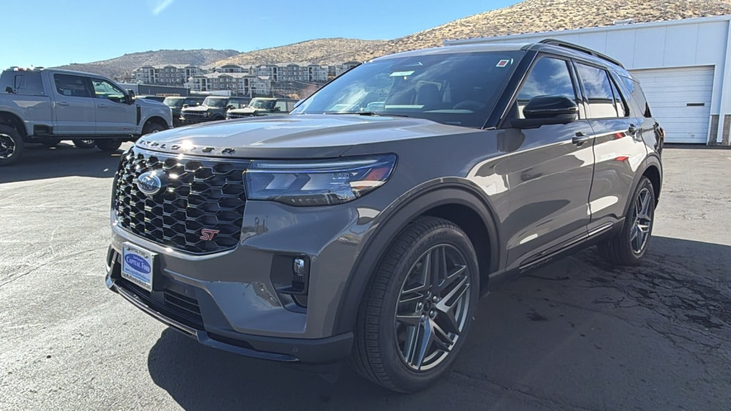 2026 Ford Explorer ST - Photo 7