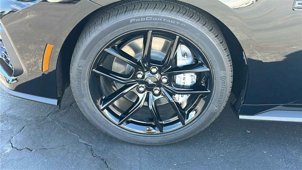 2025 Ford Mustang GT Premium Fastback - Photo 9