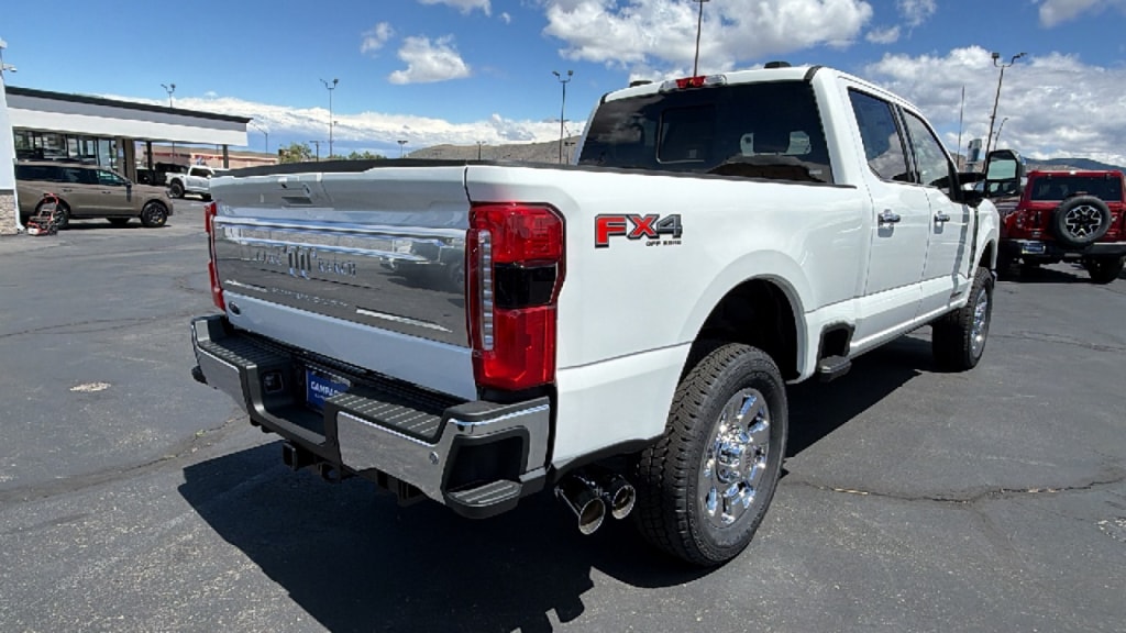 New 2026 Ford Super Duty F-350 4WD Crew