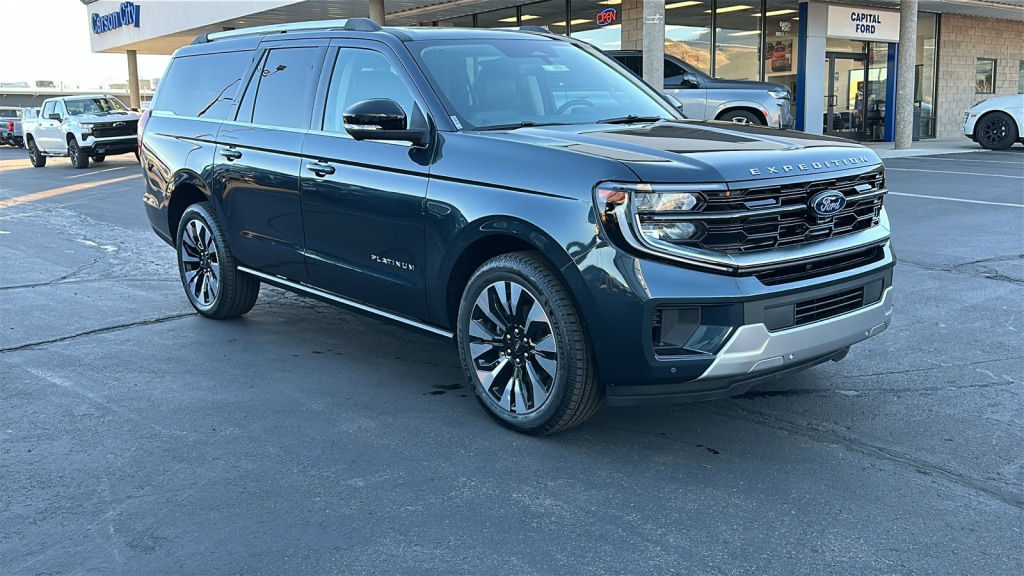 2025 Ford Expedition Platinum's photo