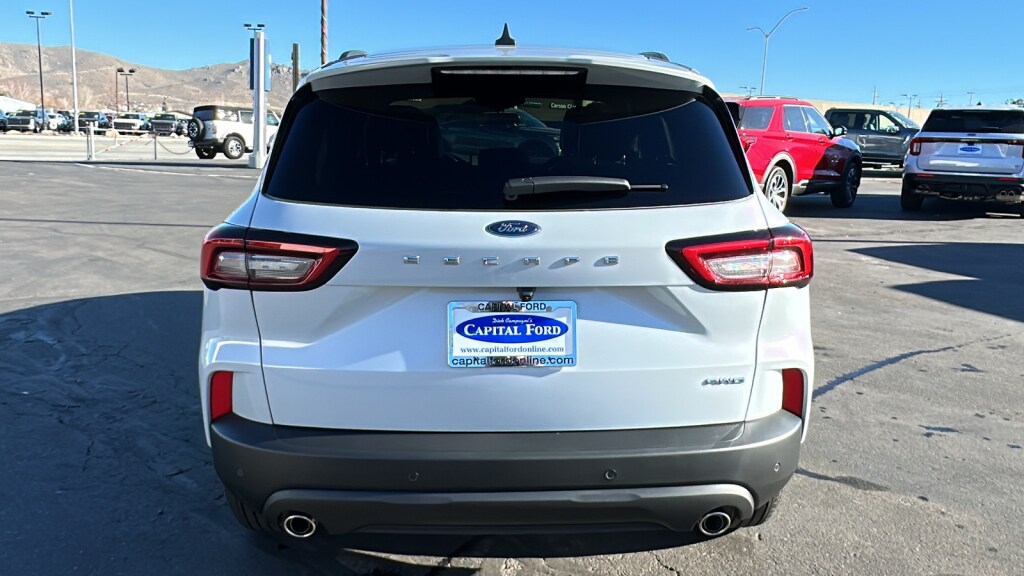 New 2026 Ford Escape ST-Line SUV