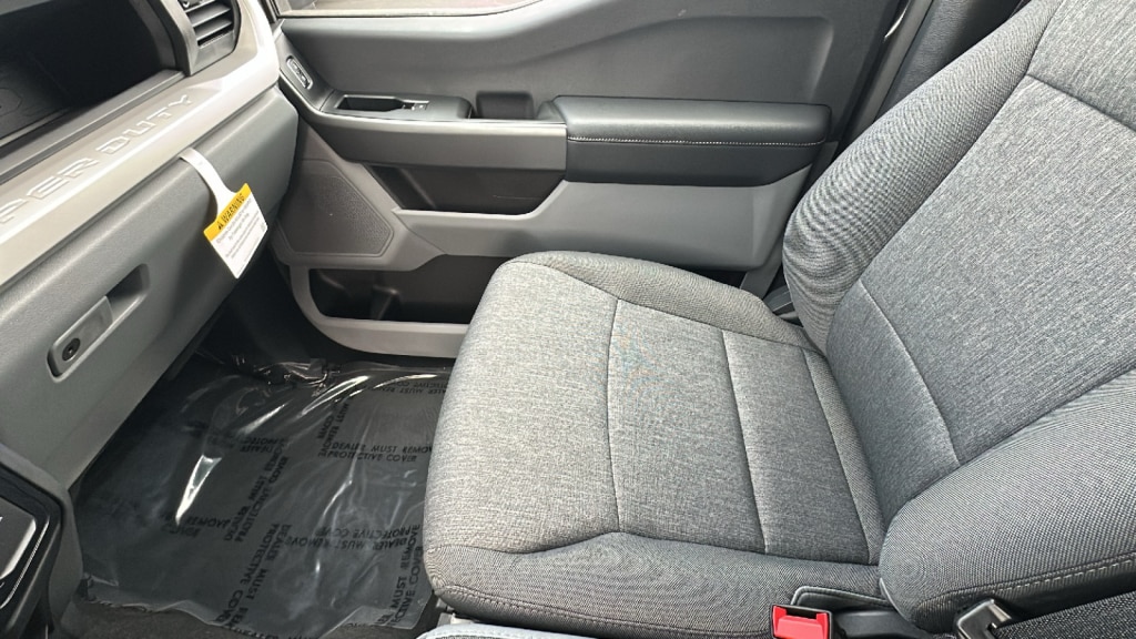 2026 Ford F-250 Super Duty XL - Photo 12
