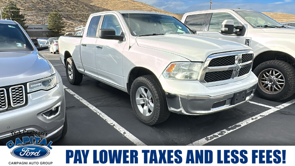 2013 Ford F-350 Super Duty Chassis Cab Lariat's photo