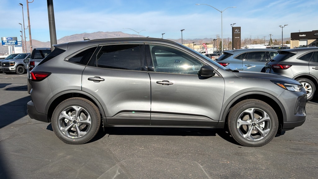 New 2026 Ford Escape ST-Line SUV