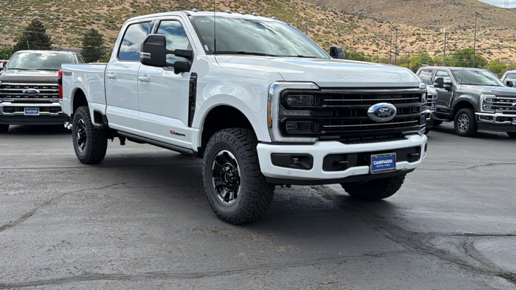 New 2026 Ford Super Duty F-250 Platinum Crew Cab Pickup - Standard Bed