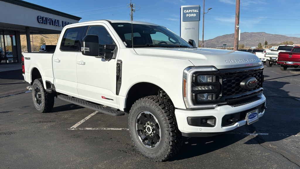 2025 Ford F-250 Super Duty Lariat's photo